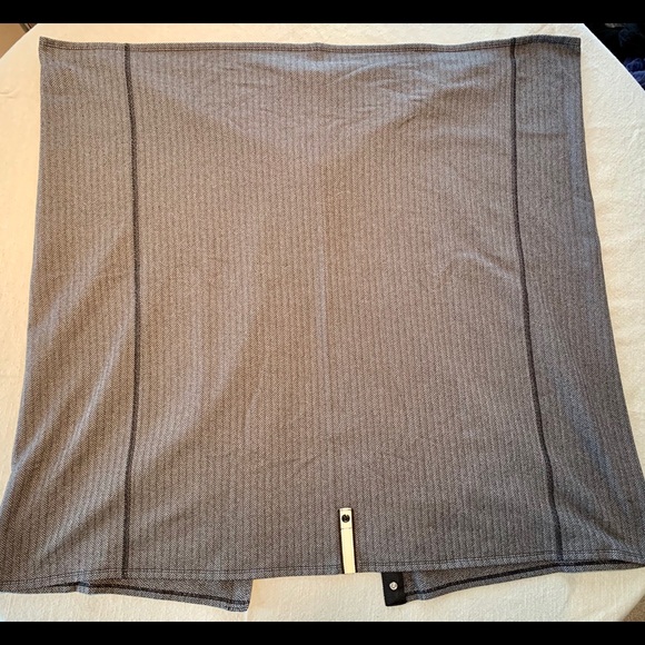 〰️ LULULEMON  VINYASA RULU  〰️ - Picture 2 of 8